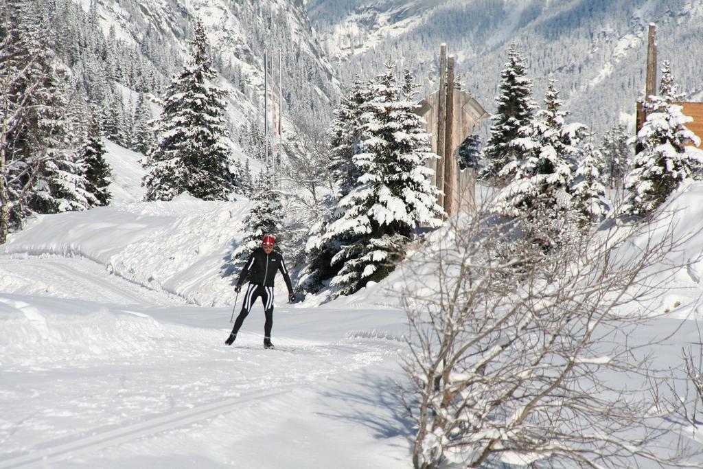 Hotel Vier Jahreszeiten Sankt Leonhard im Pitztal Eksteriør bilde