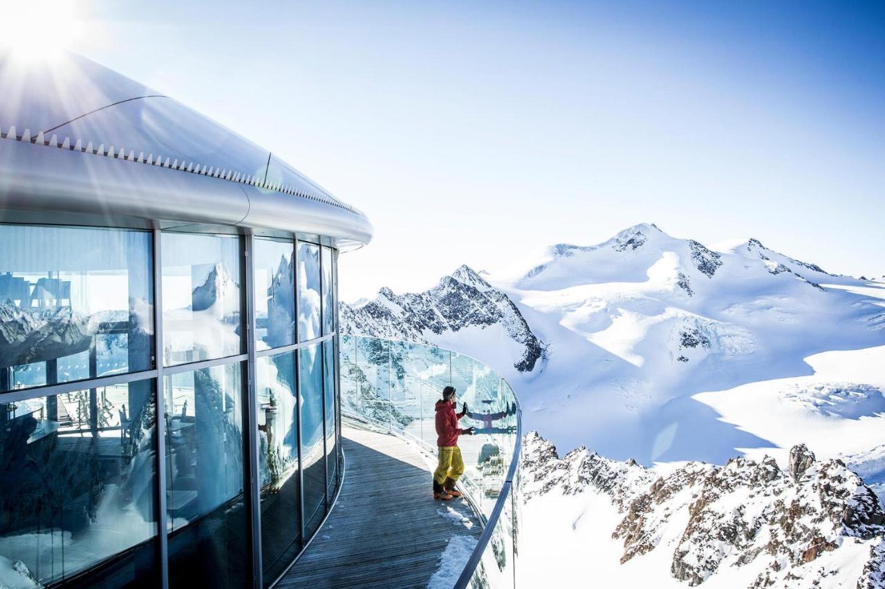 Hotel Vier Jahreszeiten Sankt Leonhard im Pitztal Eksteriør bilde